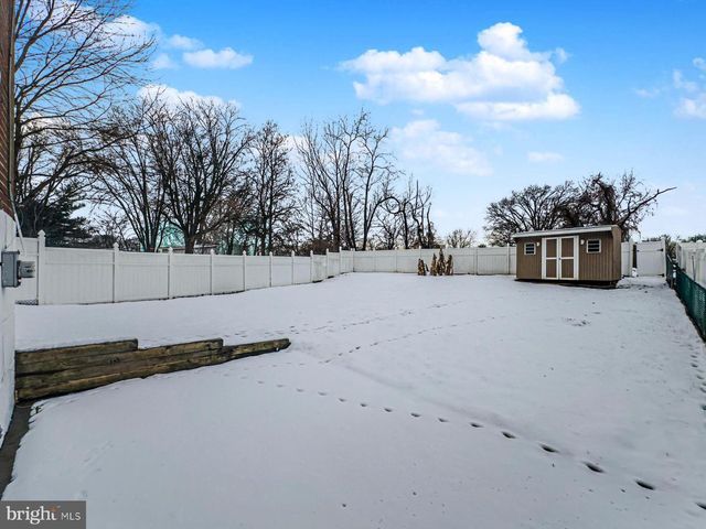 11118 RIDGEWAY ST, Philadelphia, PA 19116