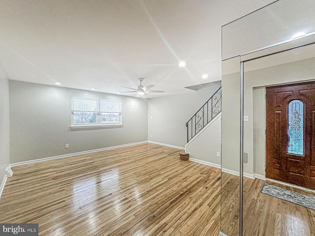 11118 RIDGEWAY ST, Philadelphia, PA 19116