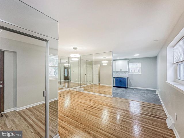 11118 RIDGEWAY ST, Philadelphia, PA 19116