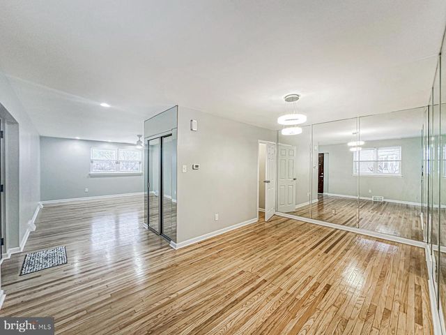 11118 RIDGEWAY ST, Philadelphia, PA 19116