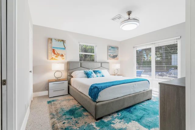 3960 NE 16th Avenue, Oakland Park, FL 33334