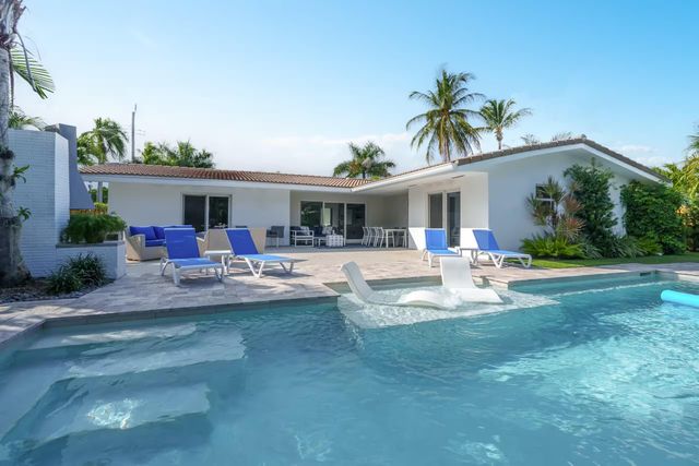 3960 NE 16th Avenue, Oakland Park, FL 33334