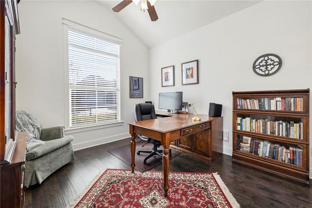 3080 E Royal Drive, Fayetteville, AR 72701