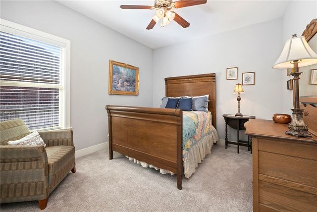 3080 E Royal Drive, Fayetteville, AR 72701