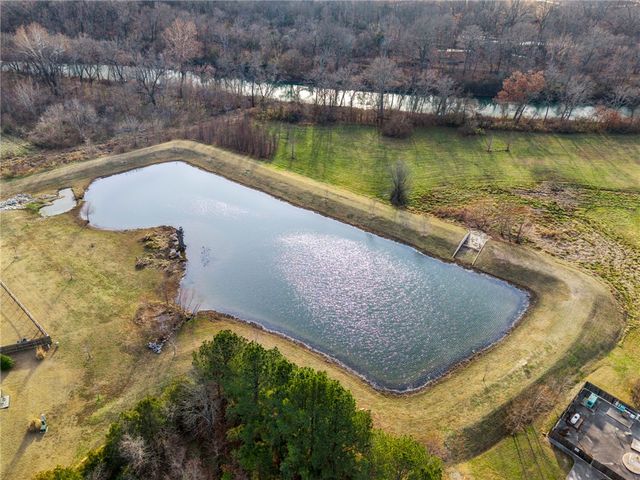 3080 E Royal Drive, Fayetteville, AR 72701