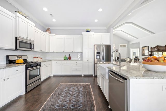 3080 E Royal Drive, Fayetteville, AR 72701