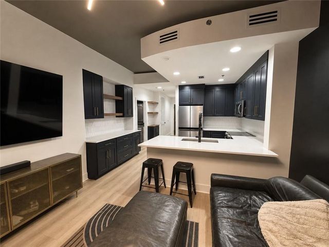 855 Peachtree Street NE 2210, Atlanta, GA 30308
