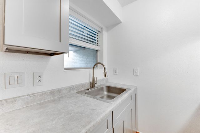 2021 Spenwick Drive 724, Houston, TX 77055