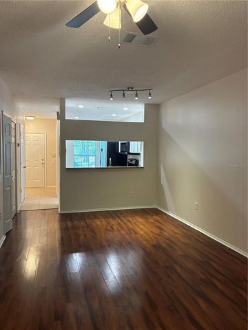 8648 HUNTERS KEY CIRCLE, Tampa, FL 33647