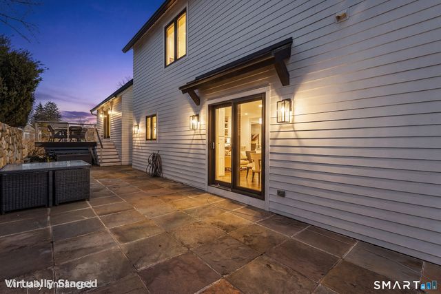 31 Thornhill Road, Greenwich, CT 06878