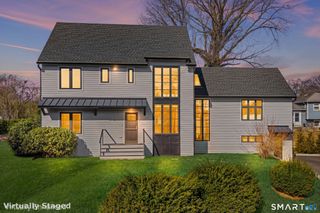 31 Thornhill Road, Greenwich, CT 06878