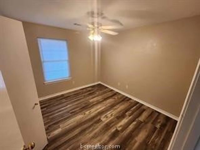 1621 Enloe Court, Bryan, TX 77802