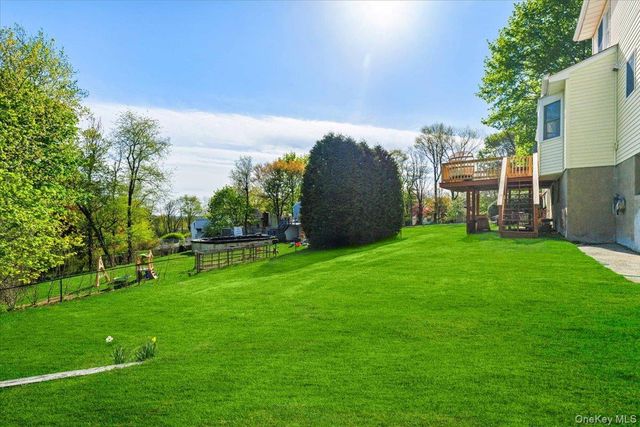 28 Prince Road, Mahopac, NY 10541