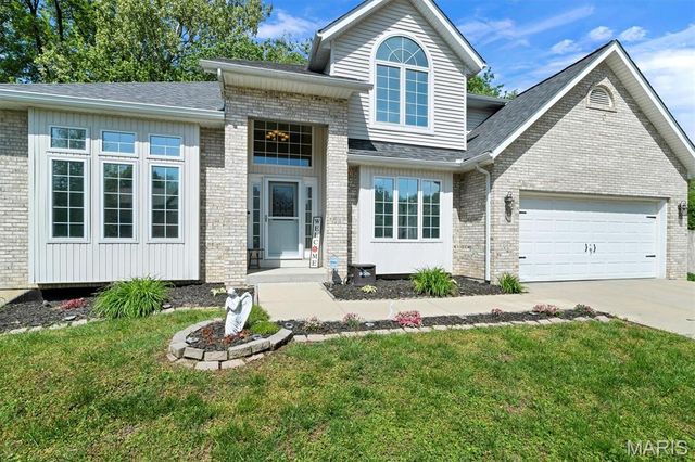 312 Benedictine Court, O'fallon, IL 62269