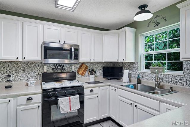 312 Benedictine Court, O'fallon, IL 62269