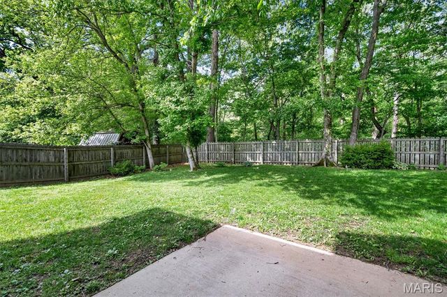 312 Benedictine Court, O'fallon, IL 62269