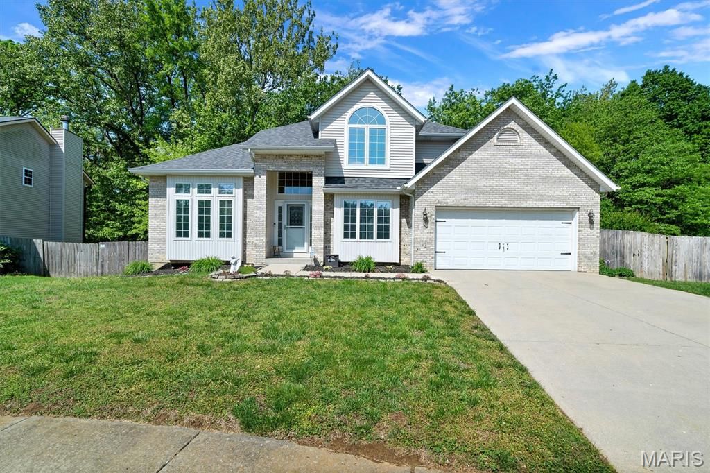 312 Benedictine Court, O'fallon, IL 62269