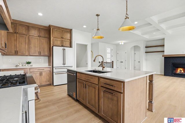 7222 N 49th Street, Lincoln, NE 68514