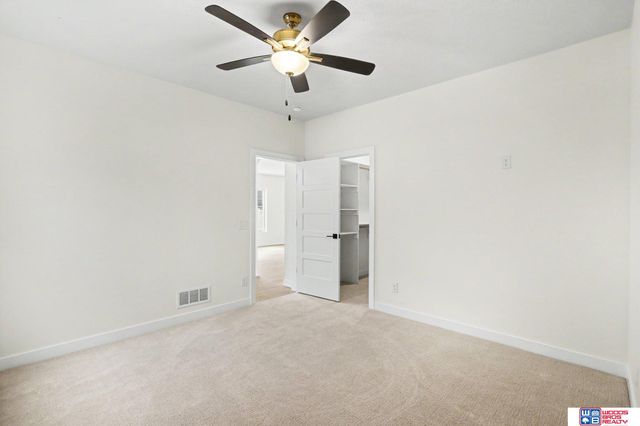 7222 N 49th Street, Lincoln, NE 68514