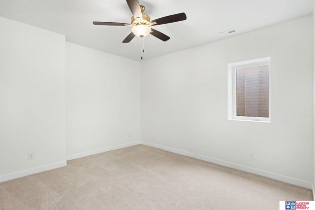 7222 N 49th Street, Lincoln, NE 68514