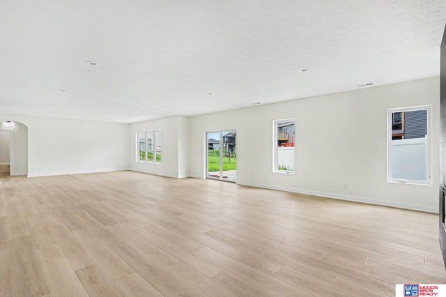 7222 N 49th Street, Lincoln, NE 68514