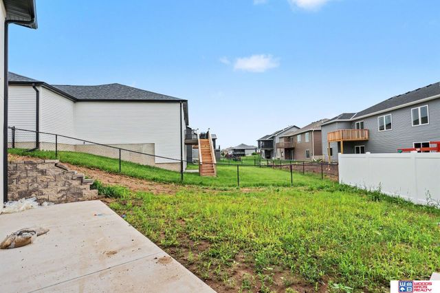 7222 N 49th Street, Lincoln, NE 68514