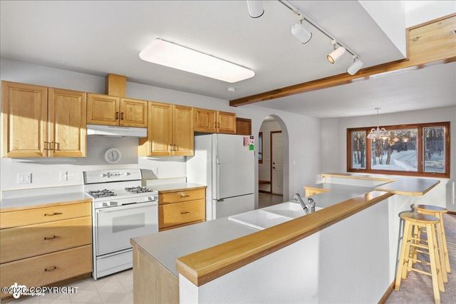 8150 E Duchess Drive, Palmer, AK 99645