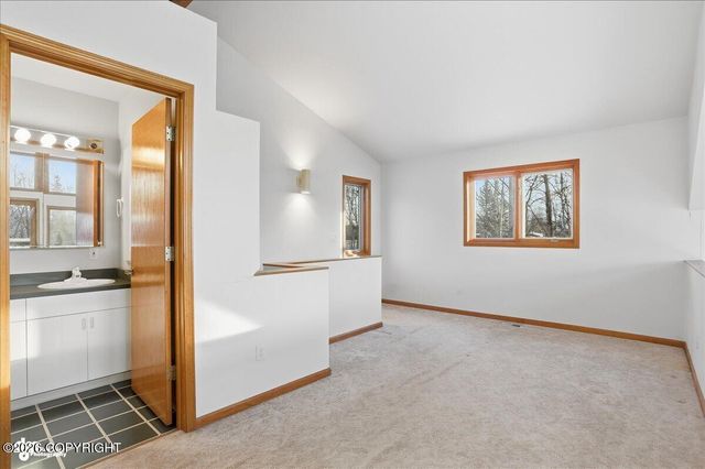 8150 E Duchess Drive, Palmer, AK 99645