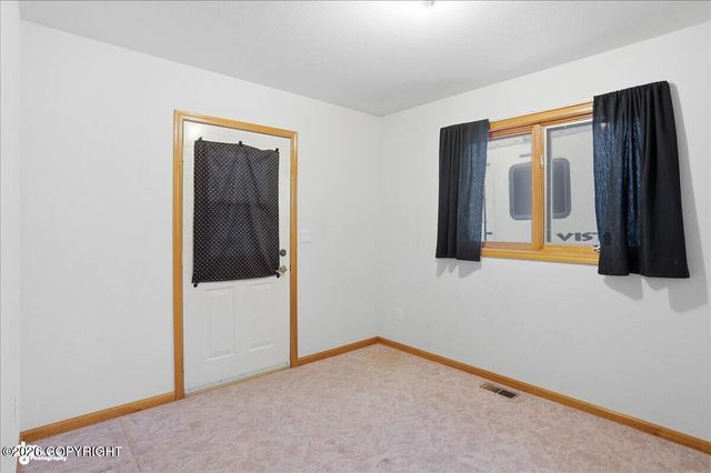 8150 E Duchess Drive, Palmer, AK 99645