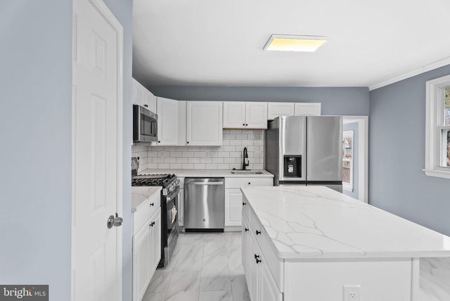 4302 HENDERSON RD, Temple Hills, MD 20748