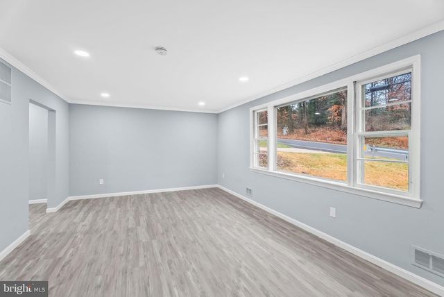 4302 HENDERSON RD, Temple Hills, MD 20748