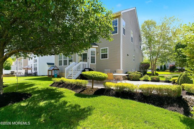 9 Nutley Drive, Manalapan, NJ 07726
