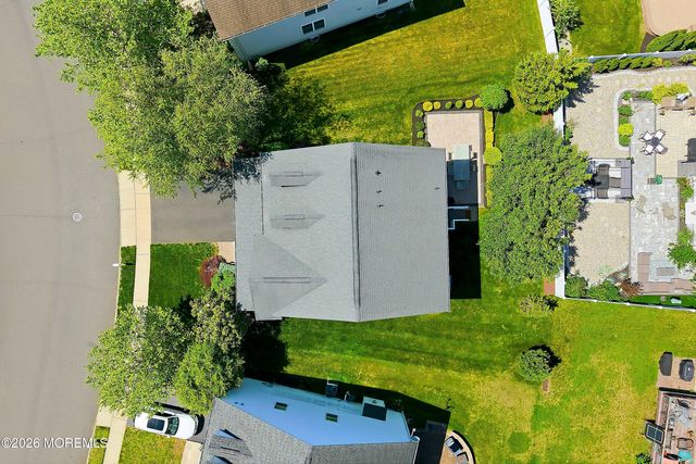 9 Nutley Drive, Manalapan, NJ 07726