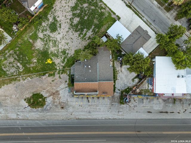7222 New Laredo Highway, San Antonio, TX 78211