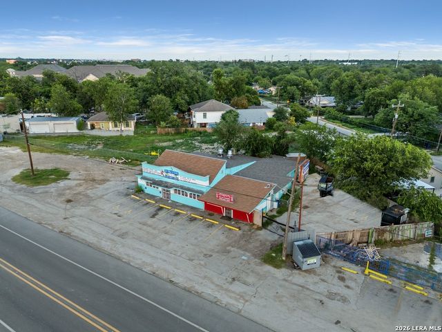 7222 New Laredo Highway, San Antonio, TX 78211