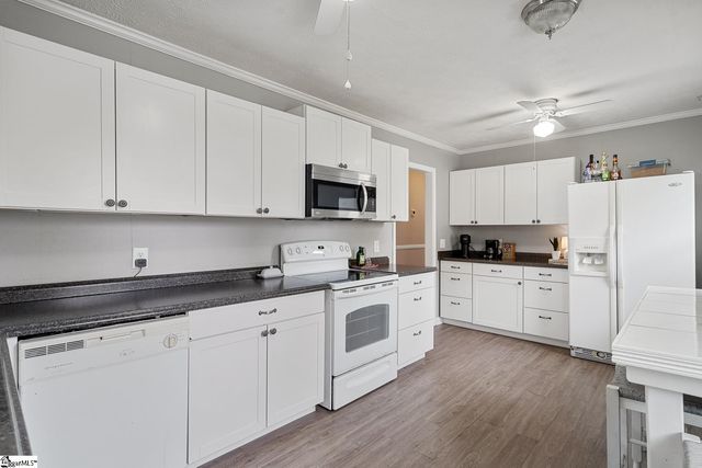 200 Duke Street, Easley, SC 29640