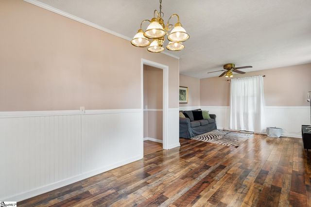 200 Duke Street, Easley, SC 29640