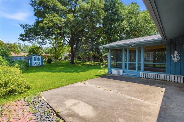 2273 Pleasant View Drive, New Brighton, MN 55112
