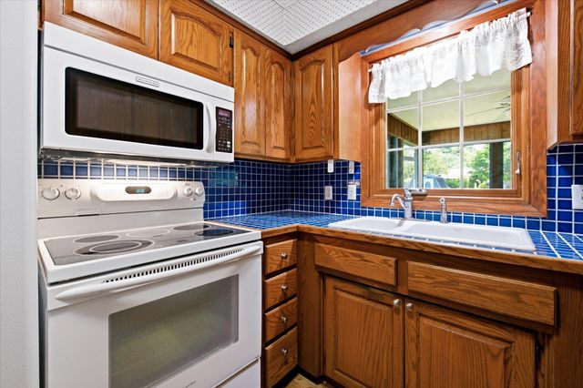 2273 Pleasant View Drive, New Brighton, MN 55112
