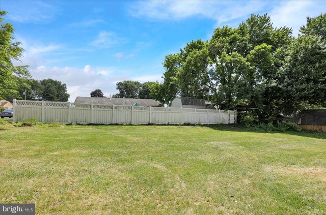 592 MULBERRY, Elizabethtown, PA 17022
