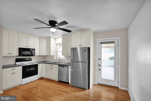 592 MULBERRY, Elizabethtown, PA 17022