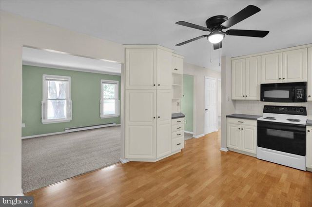 592 MULBERRY, Elizabethtown, PA 17022