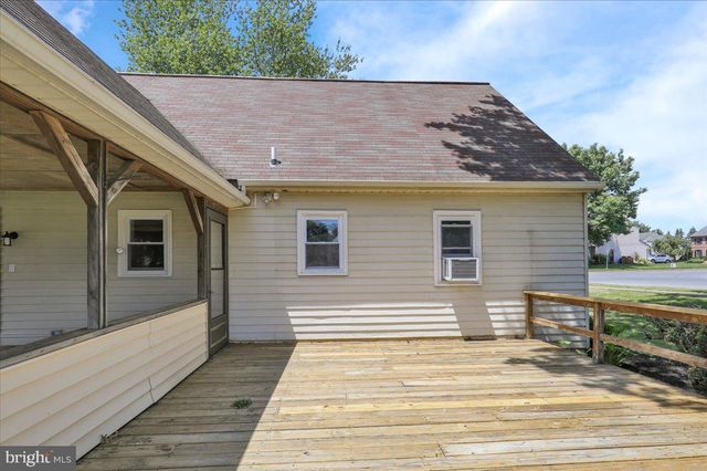 592 MULBERRY, Elizabethtown, PA 17022