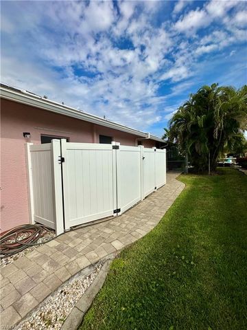 4101 SW 28th PL, Cape Coral, FL 33914