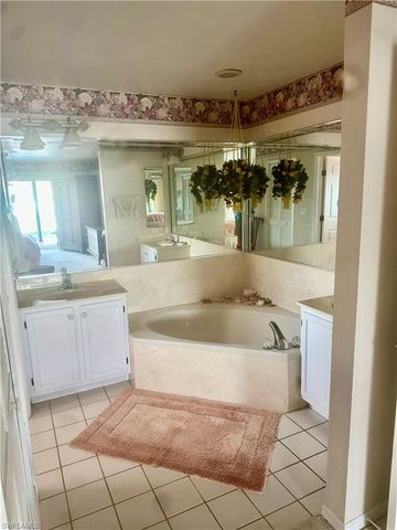 4101 SW 28th PL, Cape Coral, FL 33914