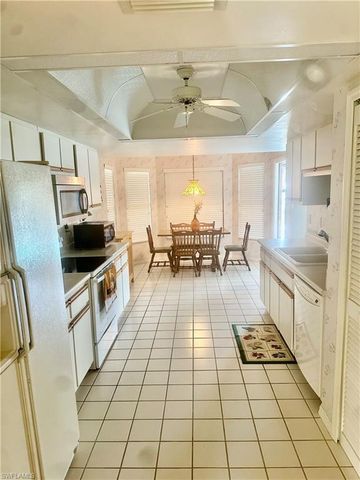 4101 SW 28th PL, Cape Coral, FL 33914