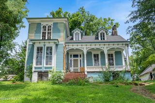 470 E Van Dorn Avenue, Holly Springs, MS 38635
