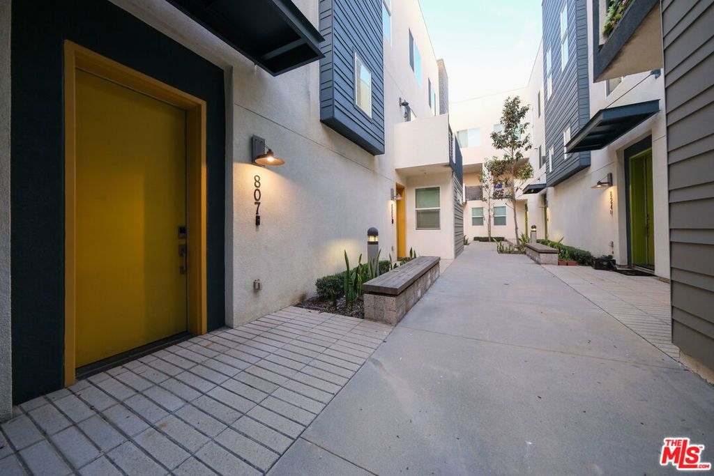 807 Jade Place, Montebello, CA 90640