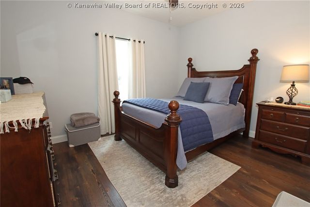244 Steve Circle, Hurricane, WV 25526