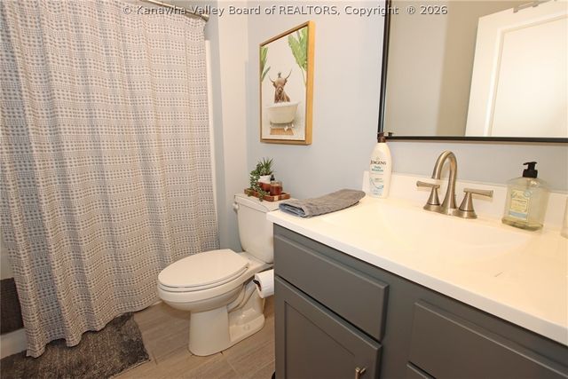 244 Steve Circle, Hurricane, WV 25526